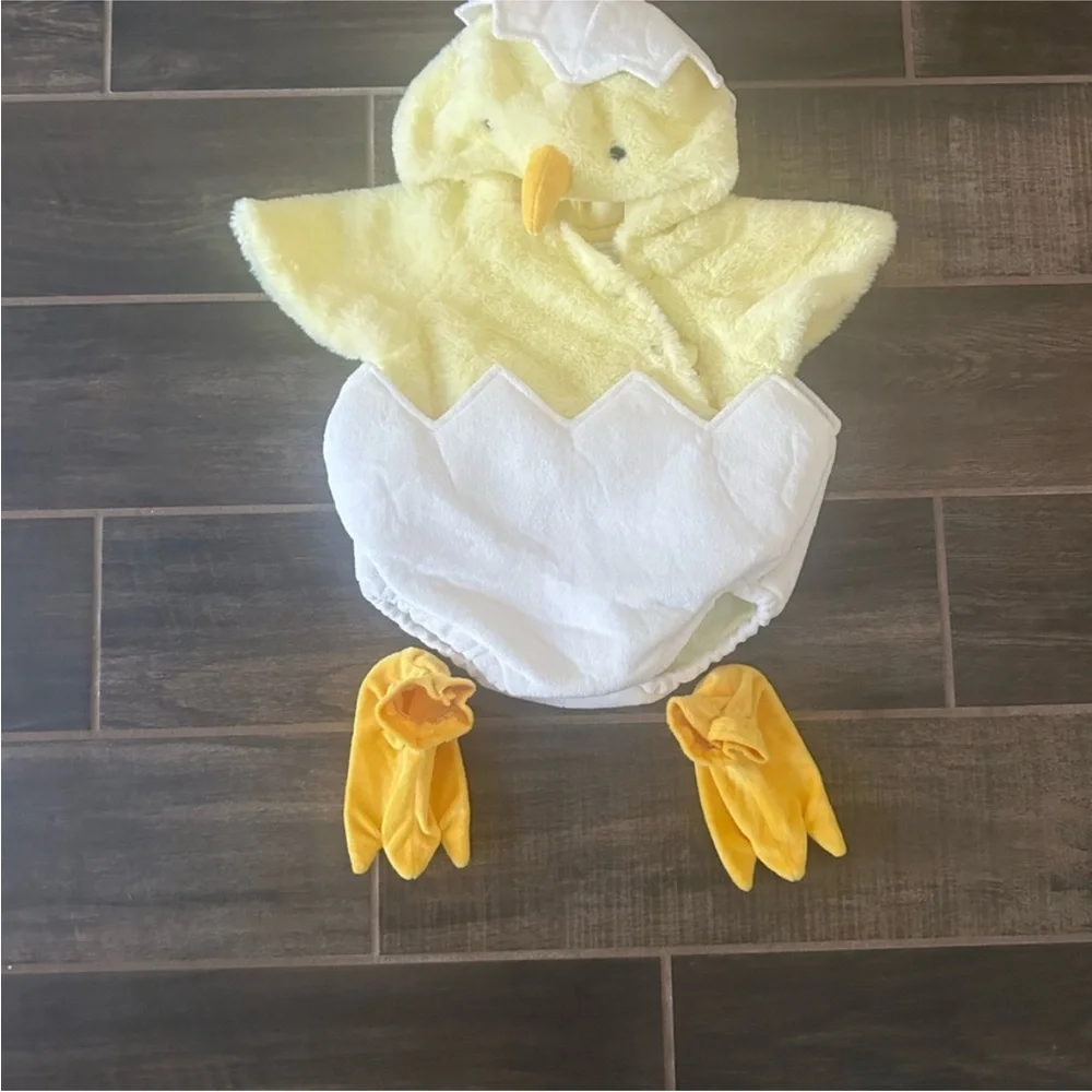 Pottery Barn Baby Chick Halloween Costume - Picture 3 of 4